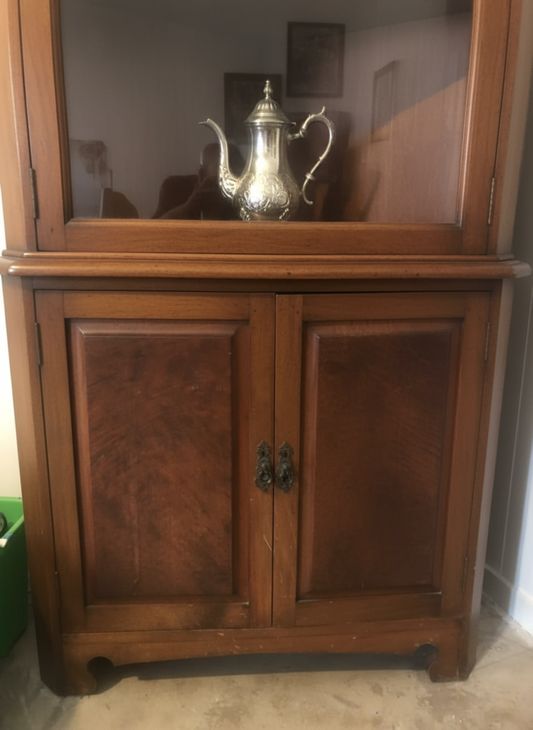 Corner Cabinet - Bottom Detail with Doors & Silver Pot
